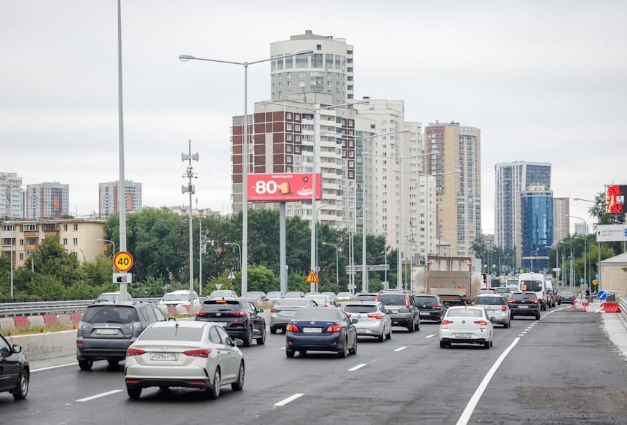 В Екатеринбурге благодаря нацпроекту отремонтируют улицы, ведущие к социально значимым учреждениям